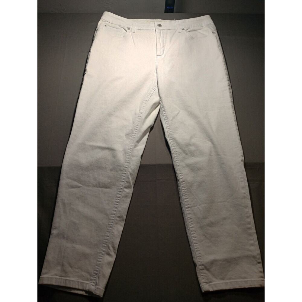 Classic White Women's Straight-Leg Jeans